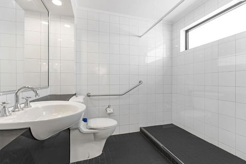 Caledonian Hotel Echuca - Mackay Tourism 4