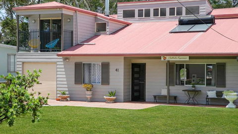 Callala Tropicana - Mackay Tourism 2