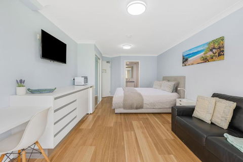 Calypso Plaza Resort Unit 223 - Mackay Tourism 1