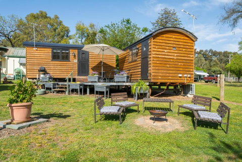 Camp Crusty Eldorado - Mackay Tourism 1