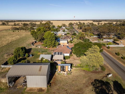 Campbells Cottage By Tiny Away - Mackay Tourism 1