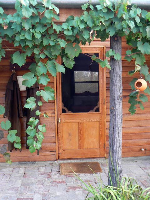 Candlebark Retreat - Mackay Tourism 3