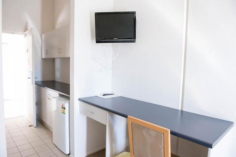 Capella Coach Inn - Mackay Tourism 3