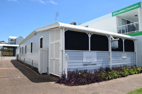 Captains Cottage SWR - Mackay Tourism 0