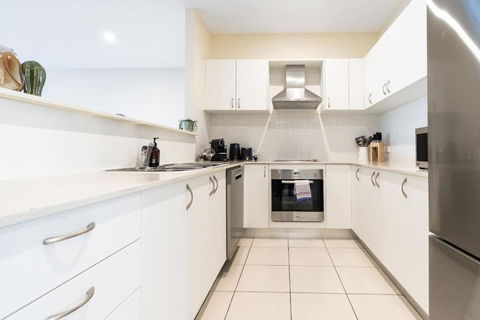Captivating 3BR 2BA APT Close To Shopping - Mackay Tourism 3