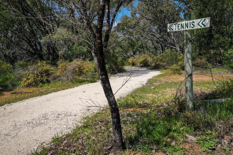 Carpe Vino - Quiet Bushland Home, Margaret River - Mackay Tourism 3