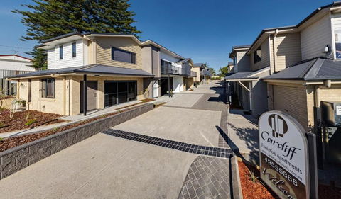 Cardiff Executive Apartments - Mackay Tourism 0