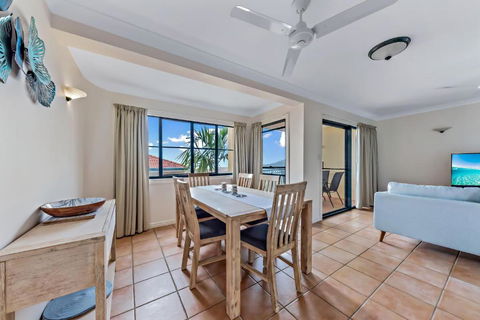 Casa Mama - Airlie Beach - Mackay Tourism 3