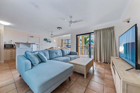 Casa Mama - Airlie Beach - Mackay Tourism 1