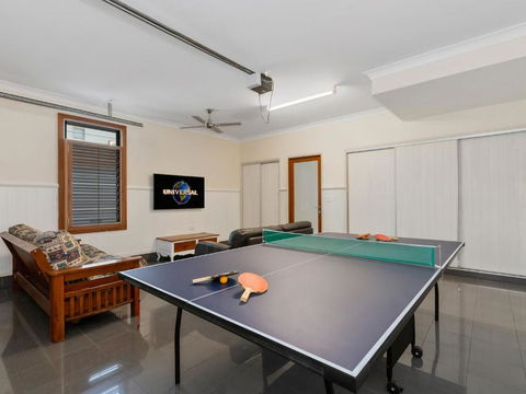 Casuarina Dreaming Townhouse With Pool - Mackay Tourism 4