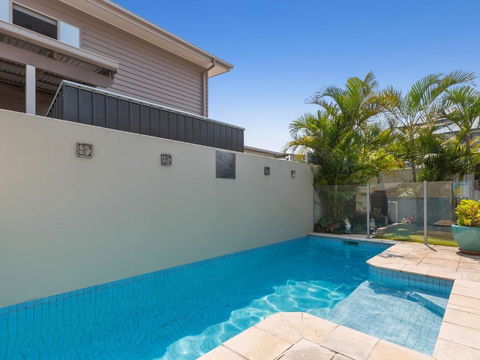 Casuarina Dreaming Townhouse With Pool - Mackay Tourism 2