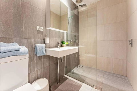 CBD Chic 3 Bedroom Stay - Walk To Darling Harbour & Fish Market. (27) - Mackay Tourism 3