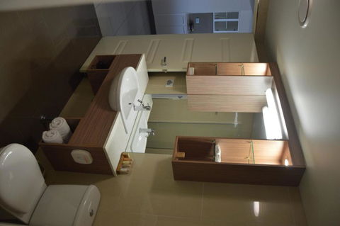 CBD Executive Apartments - Mackay Tourism 3