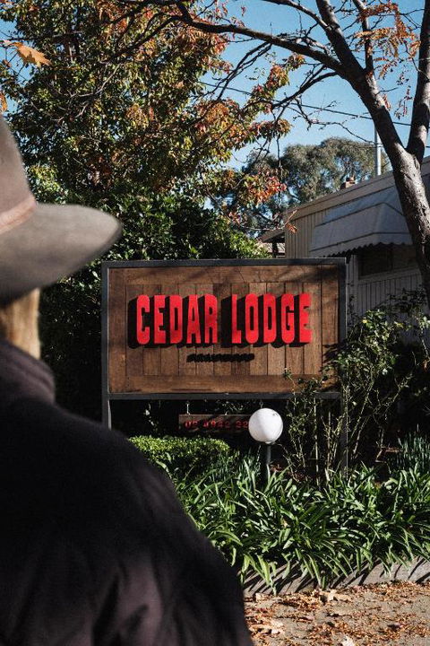 Cedar Lodge - Mackay Tourism 0