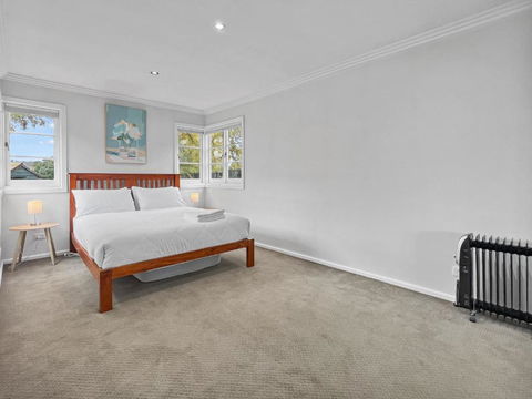 Central Armidale 2-Bedroom Apartment - Mackay Tourism 3