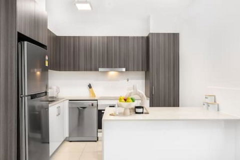 Central Of Toowong Neat Apt Near Station - Mackay Tourism 4