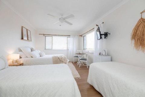 Cervantes Lodge - Mackay Tourism 1