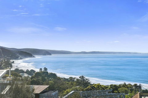 Charles - Mackay Tourism 0