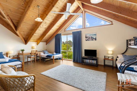 Charming 3-Bedroom Retreat - Mackay Tourism 2