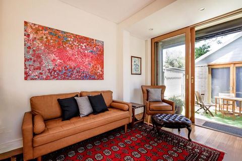 Charming 3-Bedroom Terrace In The Heart Of Glebe - Mackay Tourism 0