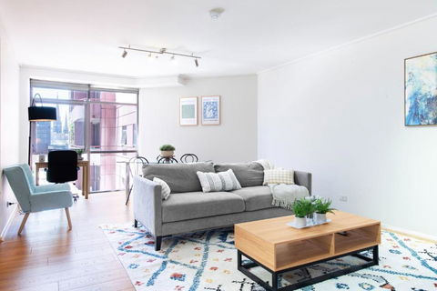 Charming Melbourne Apartment With Pool, Spa & Tennis Court - Mackay Tourism 2