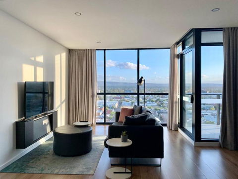 CBD Stunning High Floor View - FREE Parking FREE Netflix FREE Gym FREE Pool FREE Sauna FREE Coffee - Mackay Tourism 0
