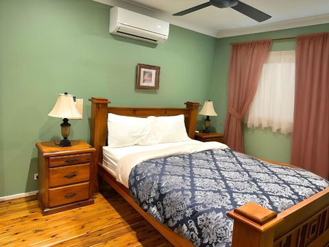 Cheerful 4 Bedrooms With Free Parking - Mackay Tourism 1