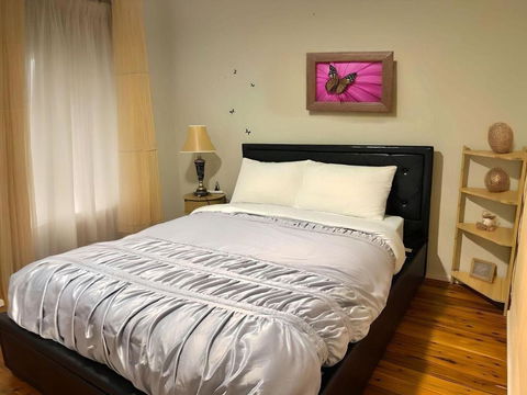 Cheerful 4 Bedrooms With Free Parking - Mackay Tourism 2