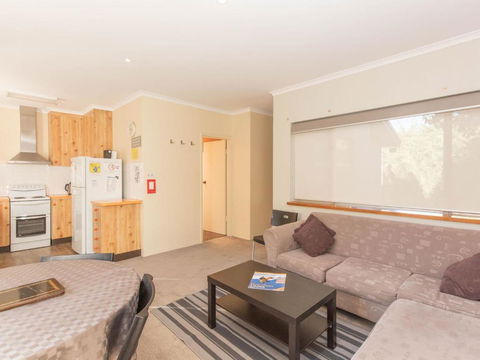 Charvel 1 35 Gippsland Street - Mackay Tourism 1