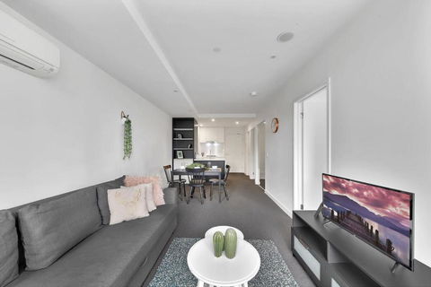 Chic 2BR Apt Right Next To Southern Cross Station - Mackay Tourism 0