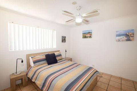 Chillawong + 1 Minute To Beach + Local Cafes - Mackay Tourism 3