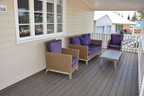 Christina Cottage - Bring Your Own Linen - Mackay Tourism 4