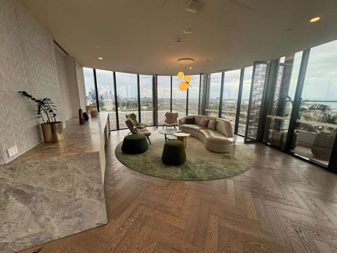 City Meets Bay I Resort Style I 4-Level I Rooftop - Mackay Tourism 4