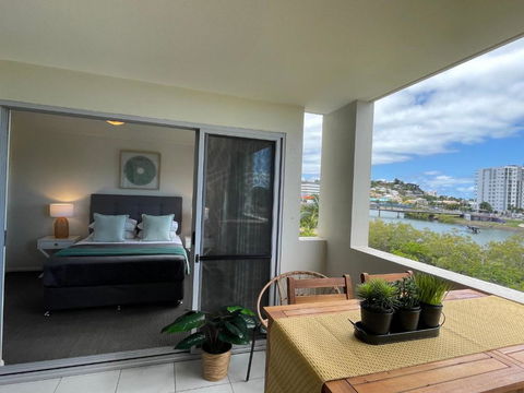 City Stadium Apartment On The Riverfront 38 - Mackay Tourism 2