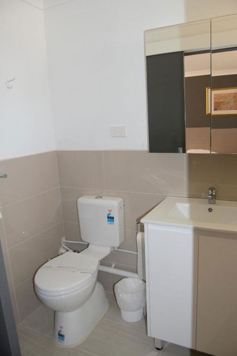 Civic Motor Inn - Mackay Tourism 3