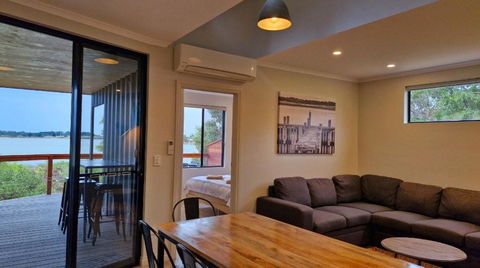 Clayton Bay Riverside Holiday Park - Mackay Tourism 4