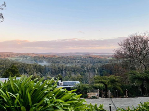 Cloud View Garden - Mackay Tourism 0