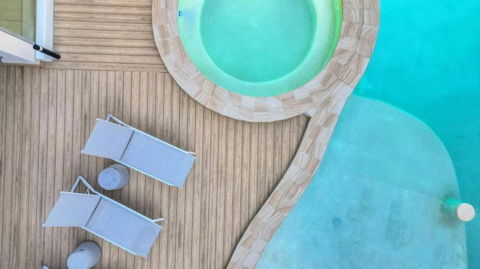 City Views On Pool Level King Bed Or Twin Share - Mackay Tourism 1