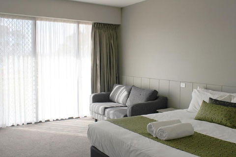 Club Mulwala Resort - Mackay Tourism 1