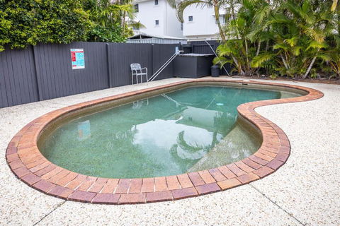Coastal Breeze Marcoola - 3Bed Beachside Escape - Mackay Tourism 1