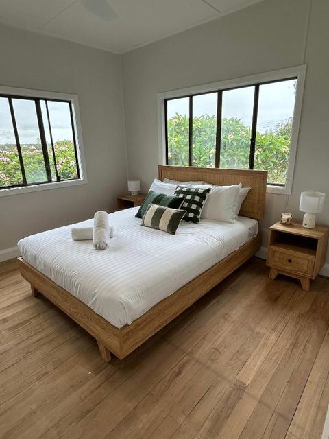 Coastal Echo - Oceanstays - Pet Friendly - Mackay Tourism 4