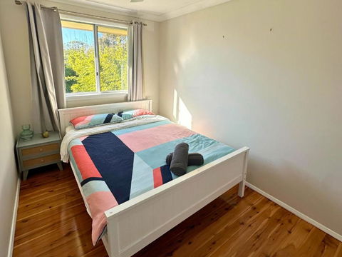 Coastal Escape Noraville - Family Friendly Home - Woodfire Pizza Oven - Mackay Tourism 3