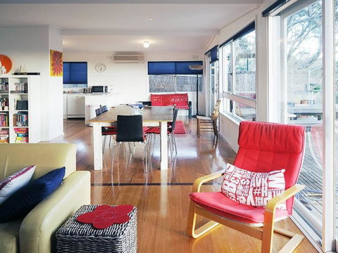 Coastal Retreat..entertainers Delight - Mackay Tourism 1