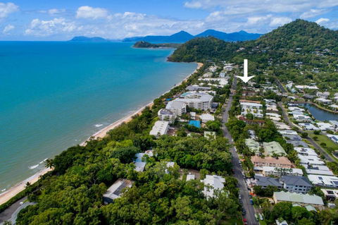 Cocos Holiday Apartments - Mackay Tourism 2