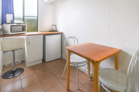 Cool Palms Motel - Mackay Tourism 2