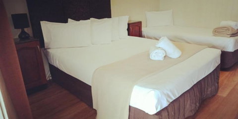 Country Plaza Motor Inn - Mackay Tourism 3
