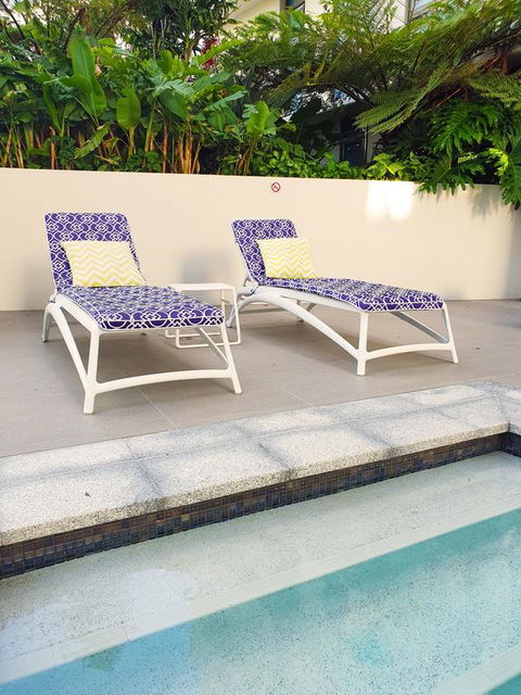 2BR Food & Drink Hub , Gym, Pool, Views, Roof Terrace - Mackay Tourism 3