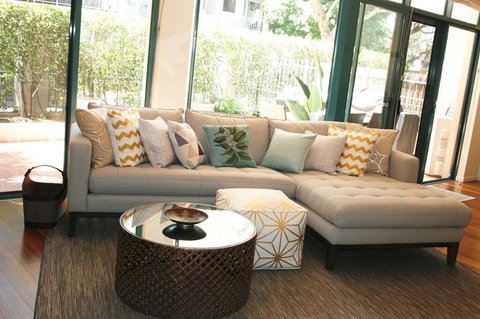 2BR Lovely River , Retreat Pool, Gym, Wine, Netflix - Mackay Tourism 2