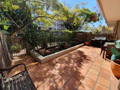 2BR Lovely River , Retreat Pool, Gym, Wine, Netflix - Mackay Tourism 3