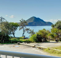 3 'Albacore' 12 Ondine Close - waterfront pool lift  views - Mackay Tourism